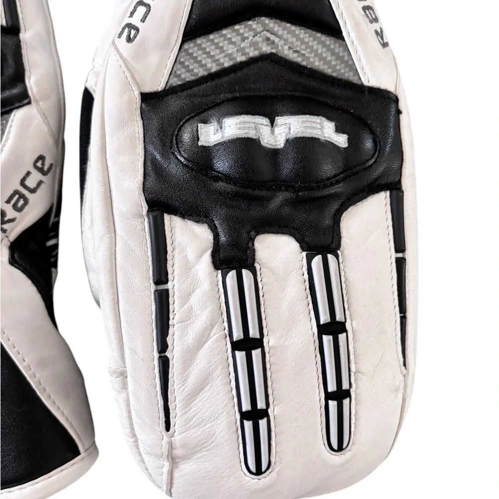 Level Women’s White Goat Leather Race Mitt Sz M/8 Adjustable Wrist Lined Grips